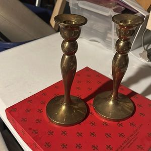 Candle sticks